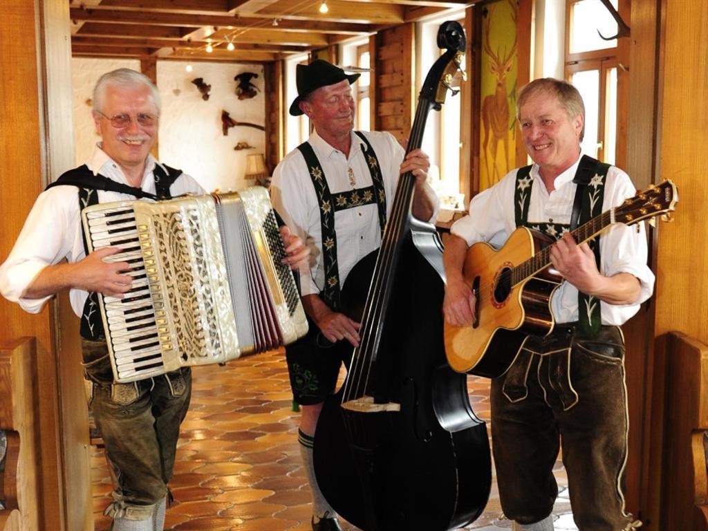 Gasthof Zum Hirsch Goerisried Экстерьер фото